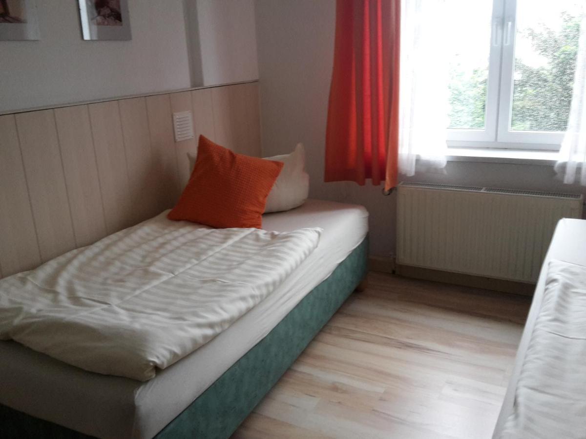 Ferienwohnung Dresden West Luaran gambar