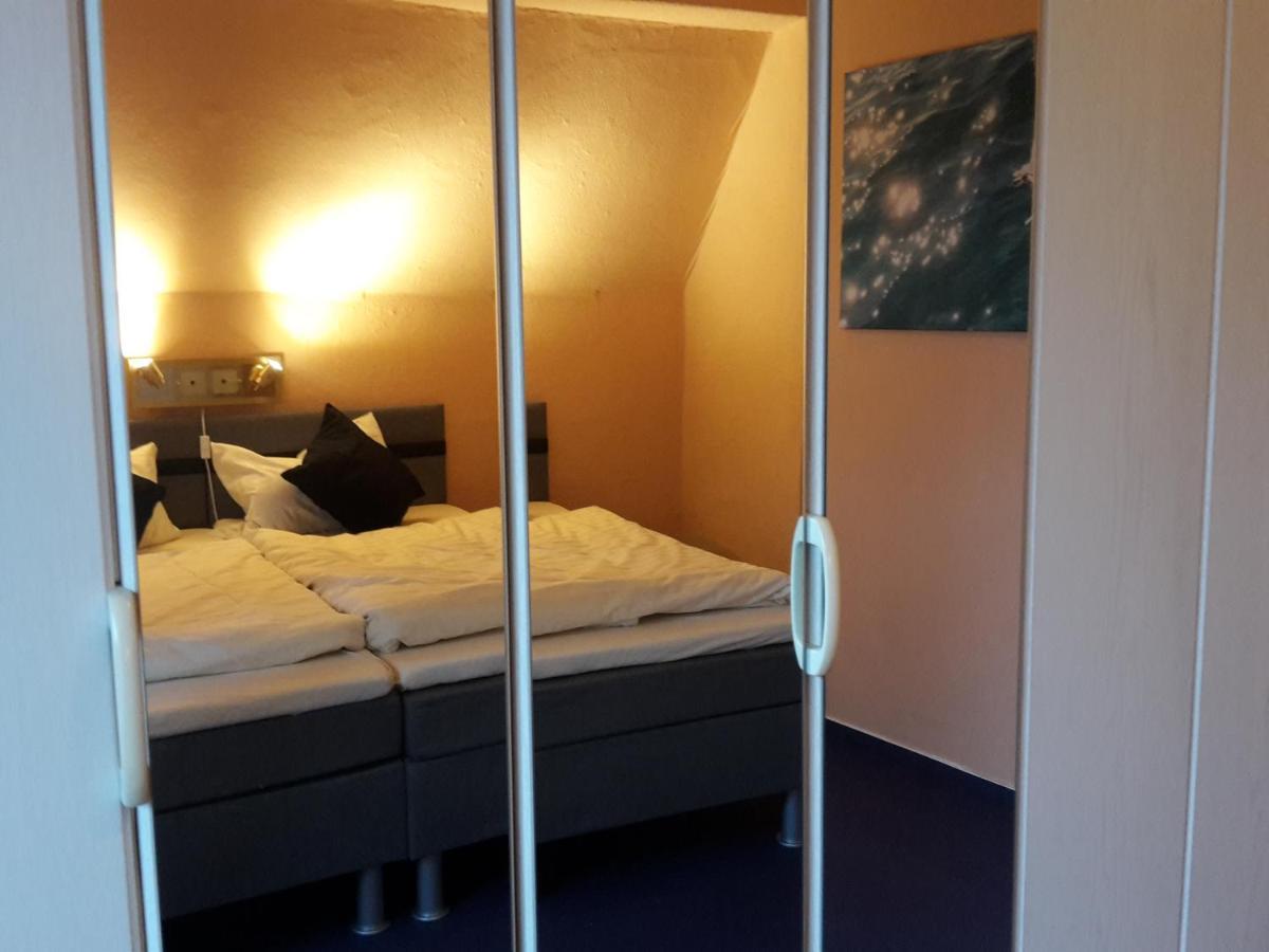 Ferienwohnung Dresden West Luaran gambar